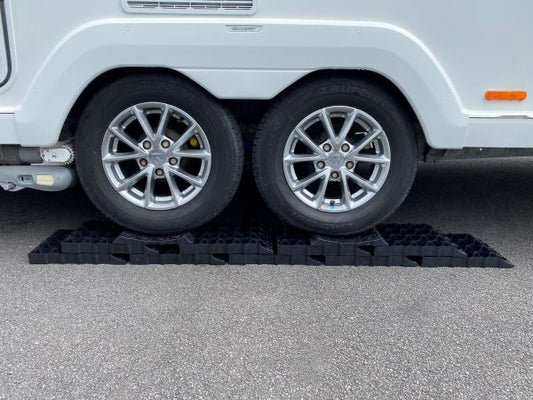  Milenco Twin Axle Stacka Level 9 Set